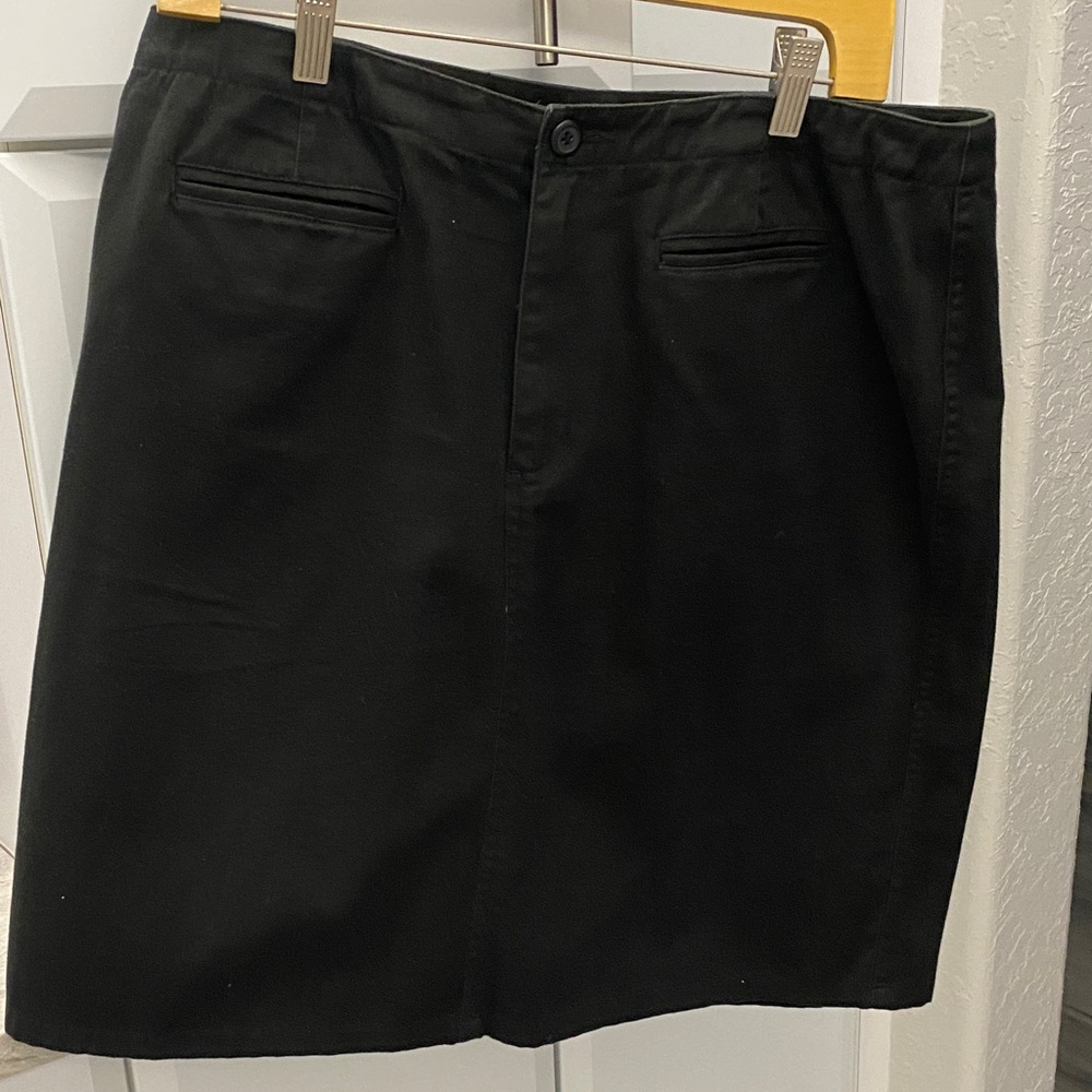 Liz Claiborne Black Cotton Skirt